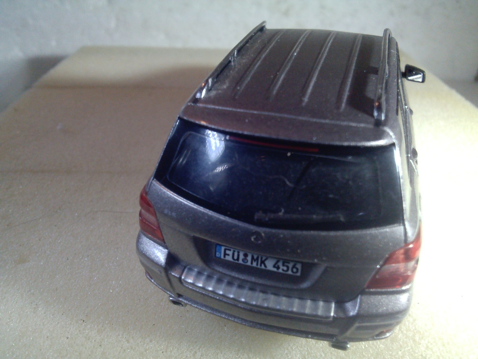 SCHUCO 1/43 Scale 2013-2015 MERCEDES BENZ GLK KLASSE SPORT UTILITY