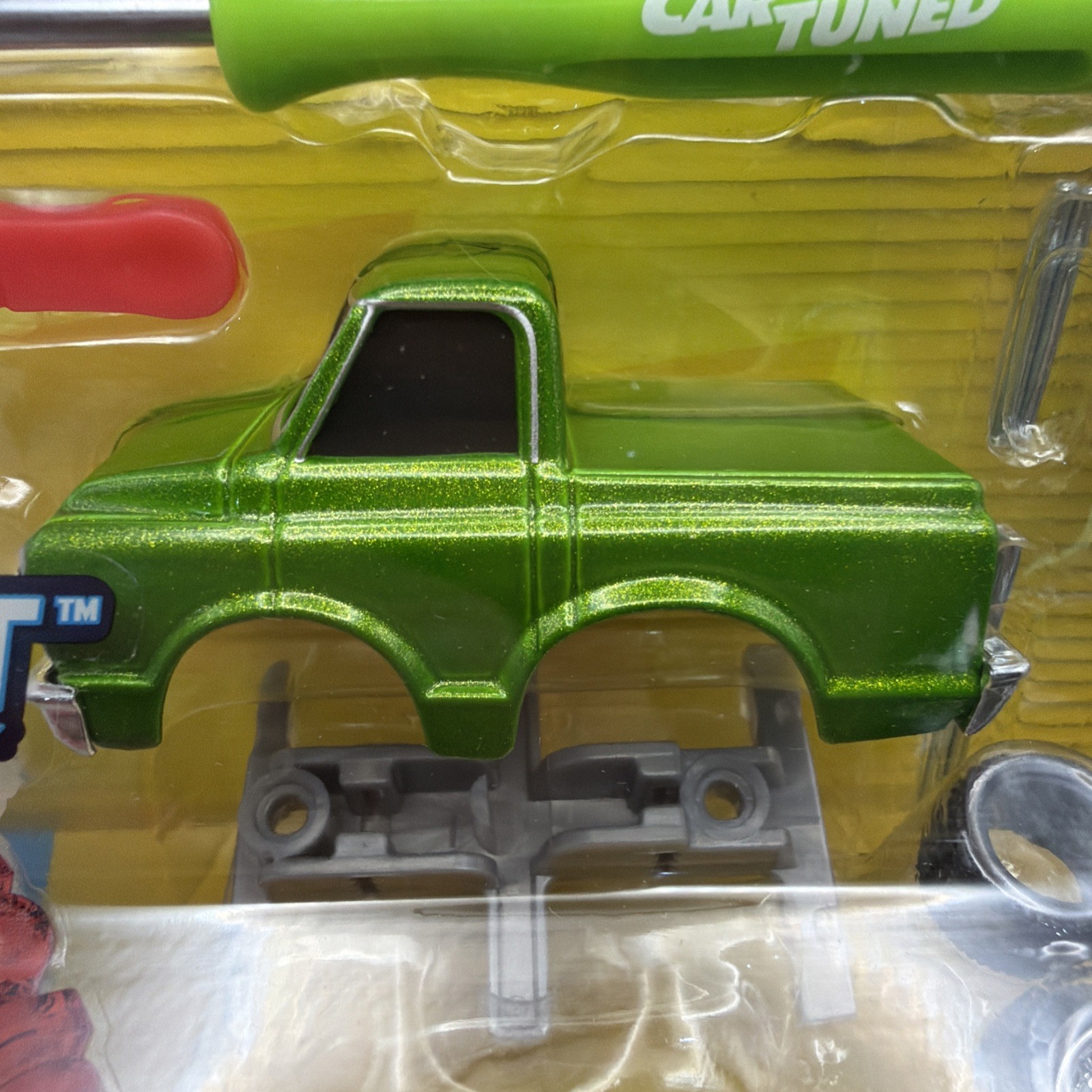 CarTuned 1:64 Custom Shop Castworks 1967 Chevy C10 Green New Sealed, Car Tuned