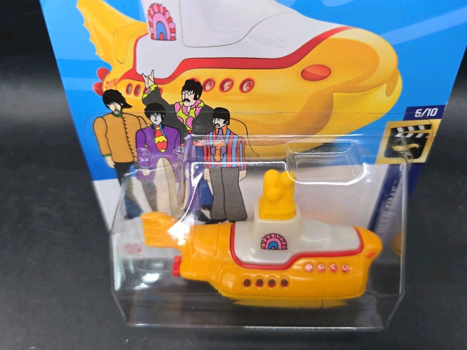 Hot Wheels 2023 The Beatles Yellow Submarine 127/250 HW Screen Time W/ Protector