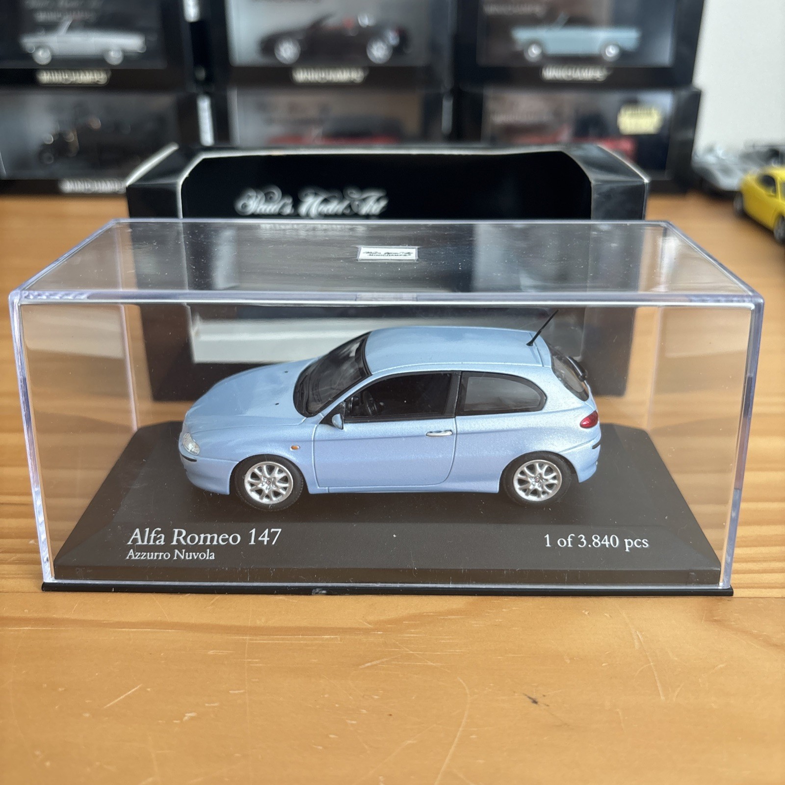 1:43 Minichamps Alfa Romeo 147 Azzuro Nuvola 2001 Light Blue Metallic 120001