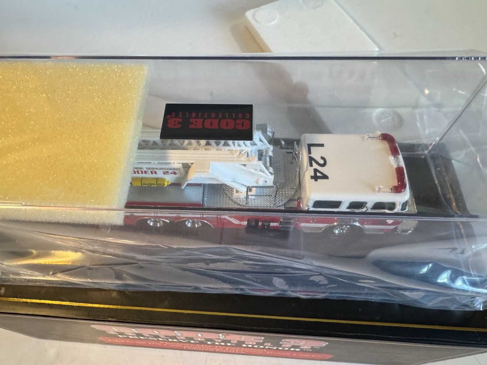 Code 3, 1:64 Die-Cast Phoenix Fire Dept American LaFrance Tower Ladder #12744 MB