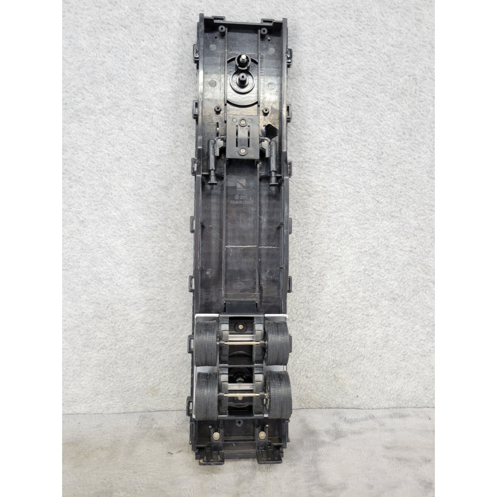 NewRay 2001 Black Flatbed Semi Trailer 15.5 Inch Dual Axle 1:32 Scale Toy Rig