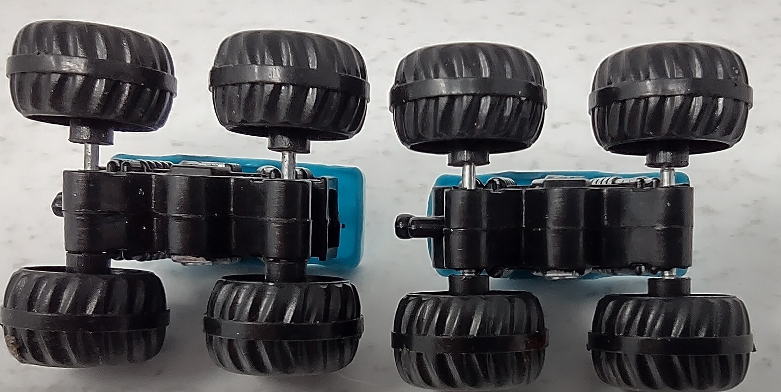 Monster Trucks Small Scale Unbranded Small Scale Lot of 2