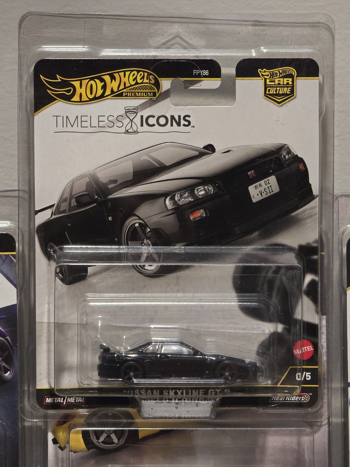 Hot Wheels Car Culture “Timeless Icons Nissan Skyline GT-R V-Spec II Chase(0/5)