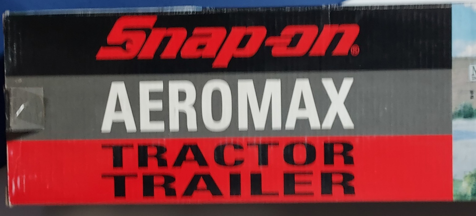 Snap-on Tools Ford Aeromax Tractor Trailer 1:36 Plastic New Original Packaging
