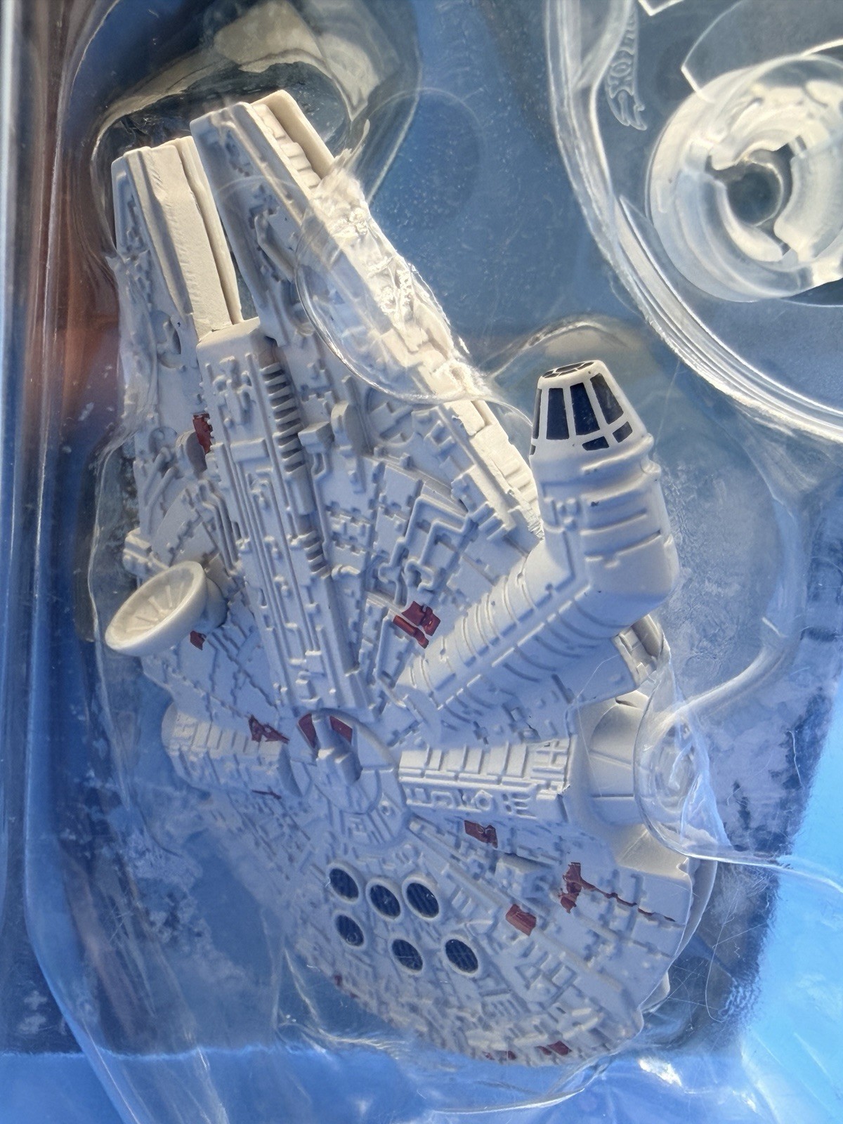 2014 Mattel Hot Wheels Star Wars Starships MILLENNIUM FALCON New in Box