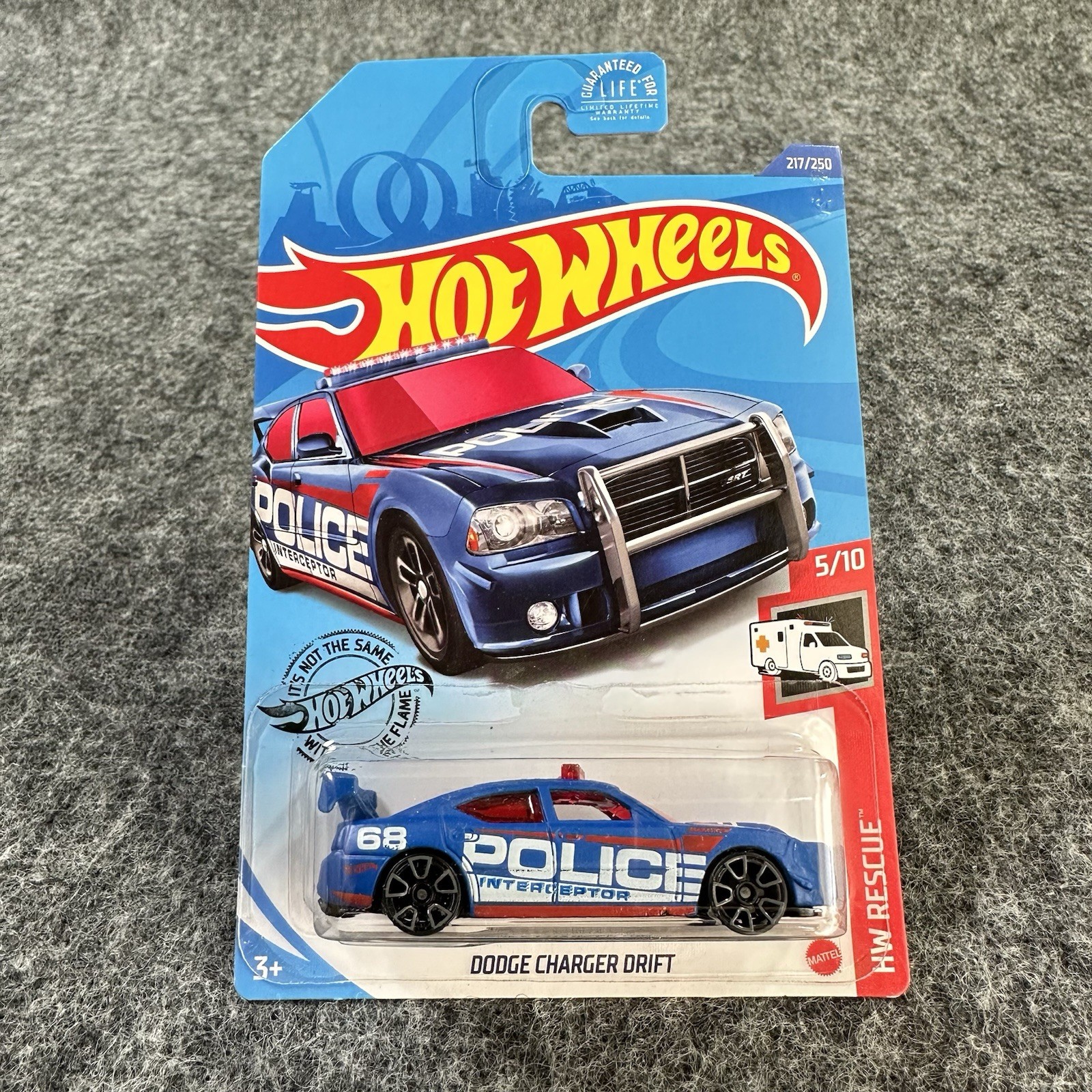 Lot of 9 Hot Wheels 5 Alarm Fire Truck HW Rescue 8/10 Pink Drift Charger +7 More