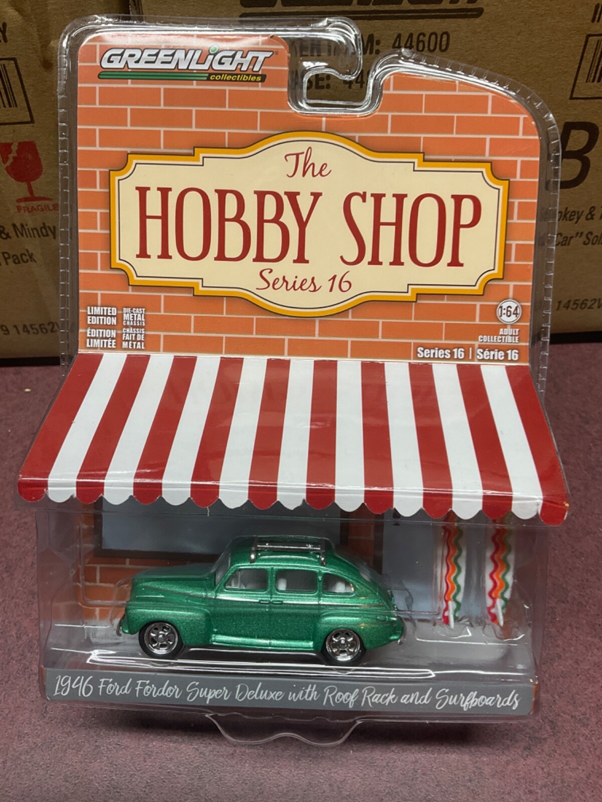 Greenlight Hobby Shop 1946 Ford Fordor Super Deluxe with surfboards