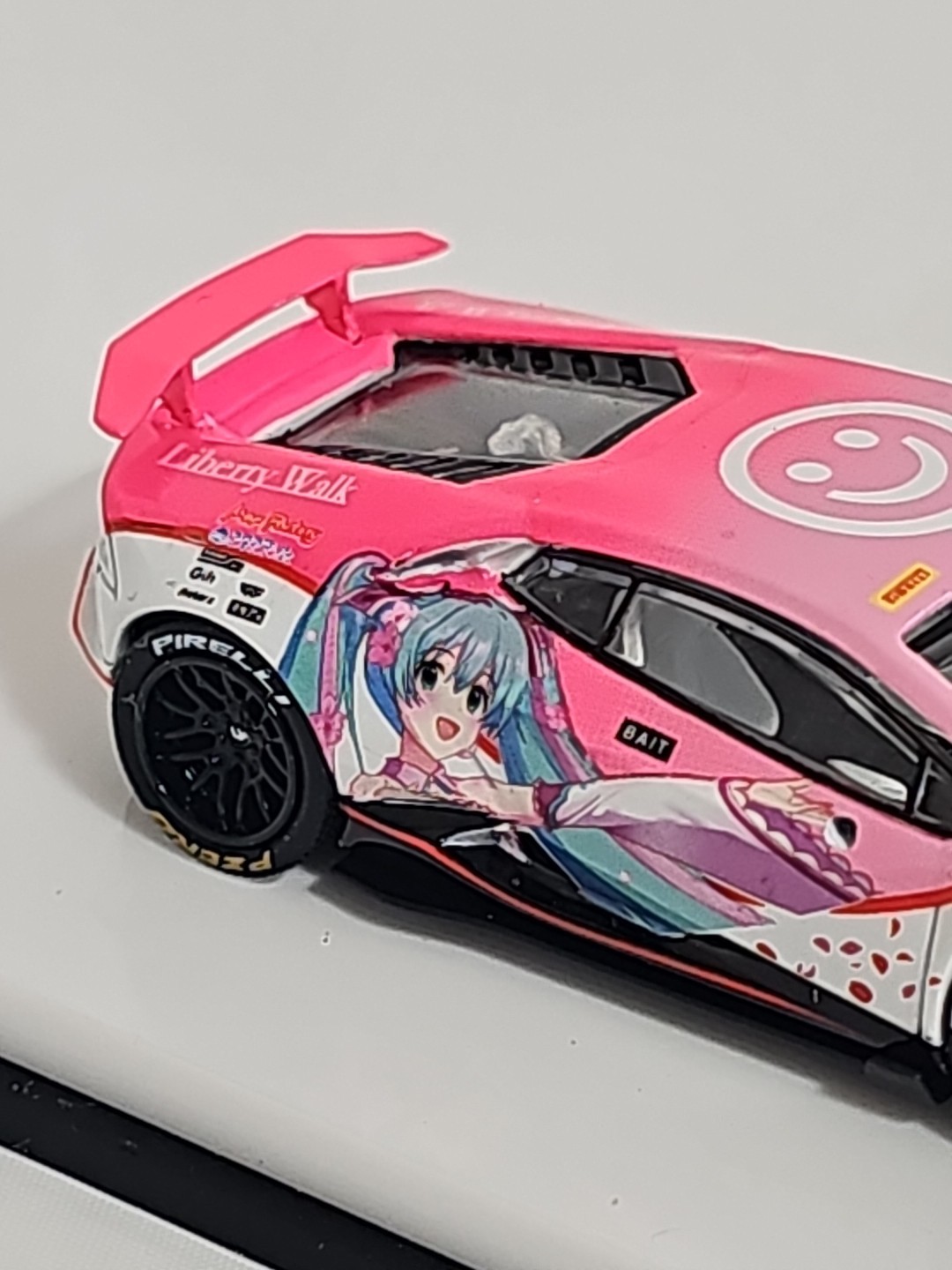King Model Lamborghini Huracan LP610 LB 1.0 Hatsune Blue 1:64