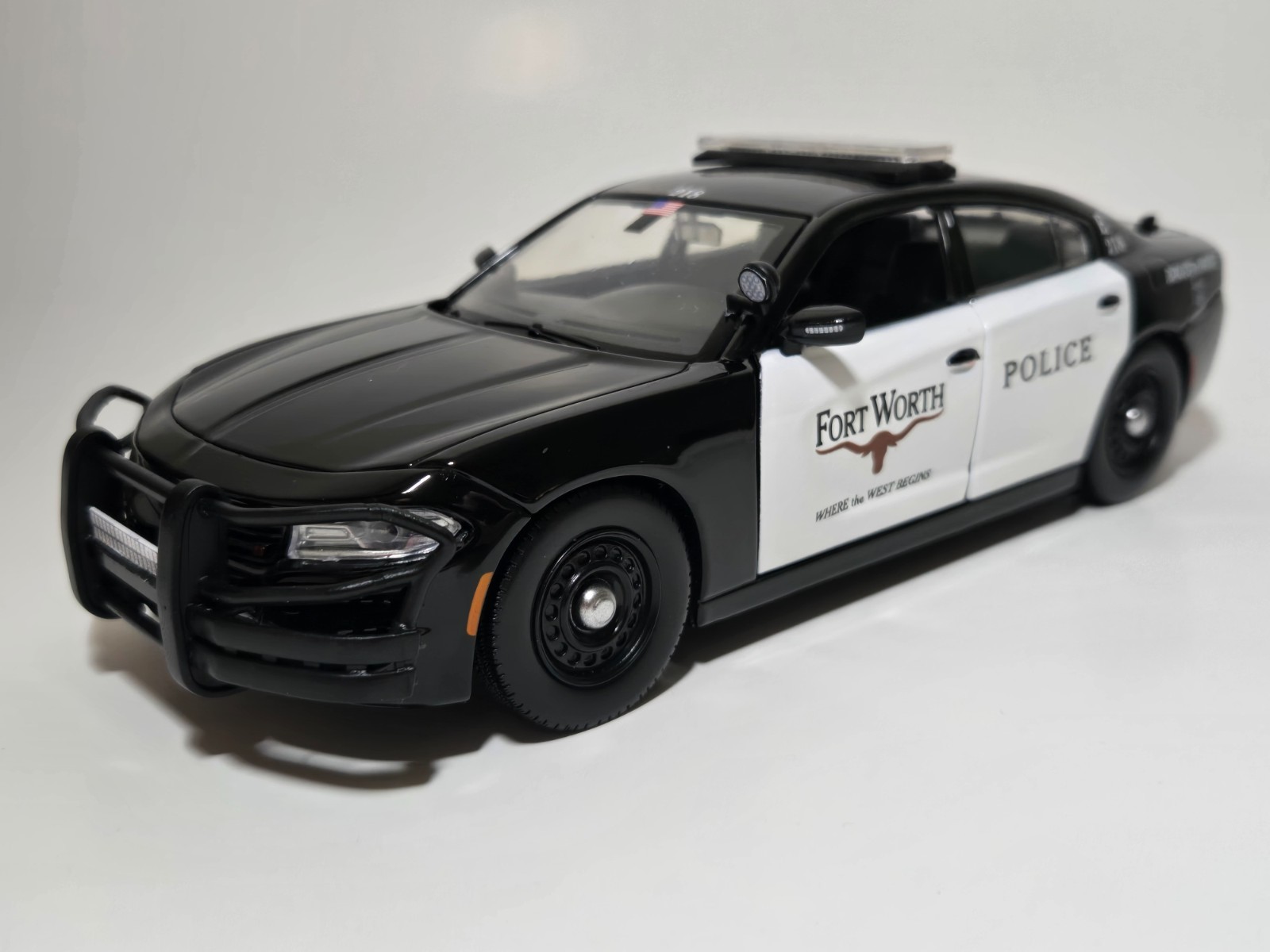 Custom 1/24th Fort Worth, Texas Police 2023 Dodge Charger Pursuit diecast model