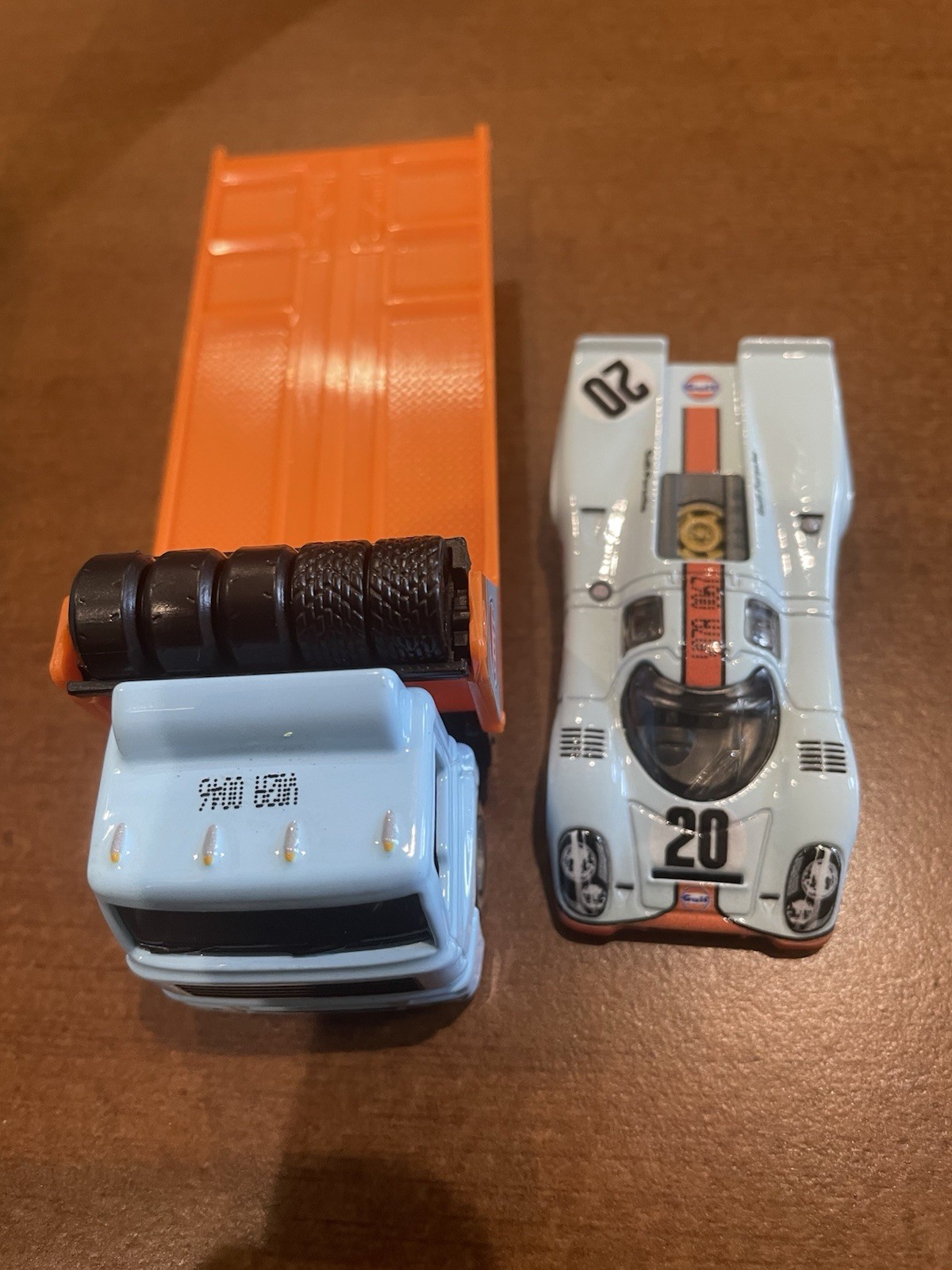 HOT WHEELS FACTORY PROTOTYPE GULF PORSCHE 917K/FLEET STREET HAULER RR RARE COMBO