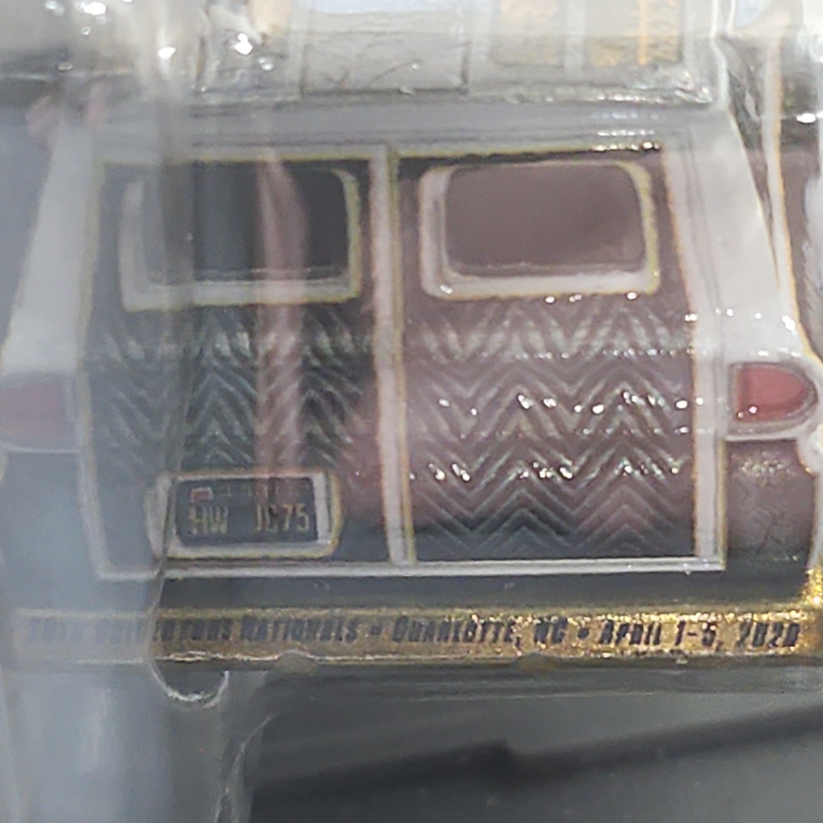 Hot Wheels 20th Annual Collectors Nationals L ’64 GMC Panel Truck 1833/4000