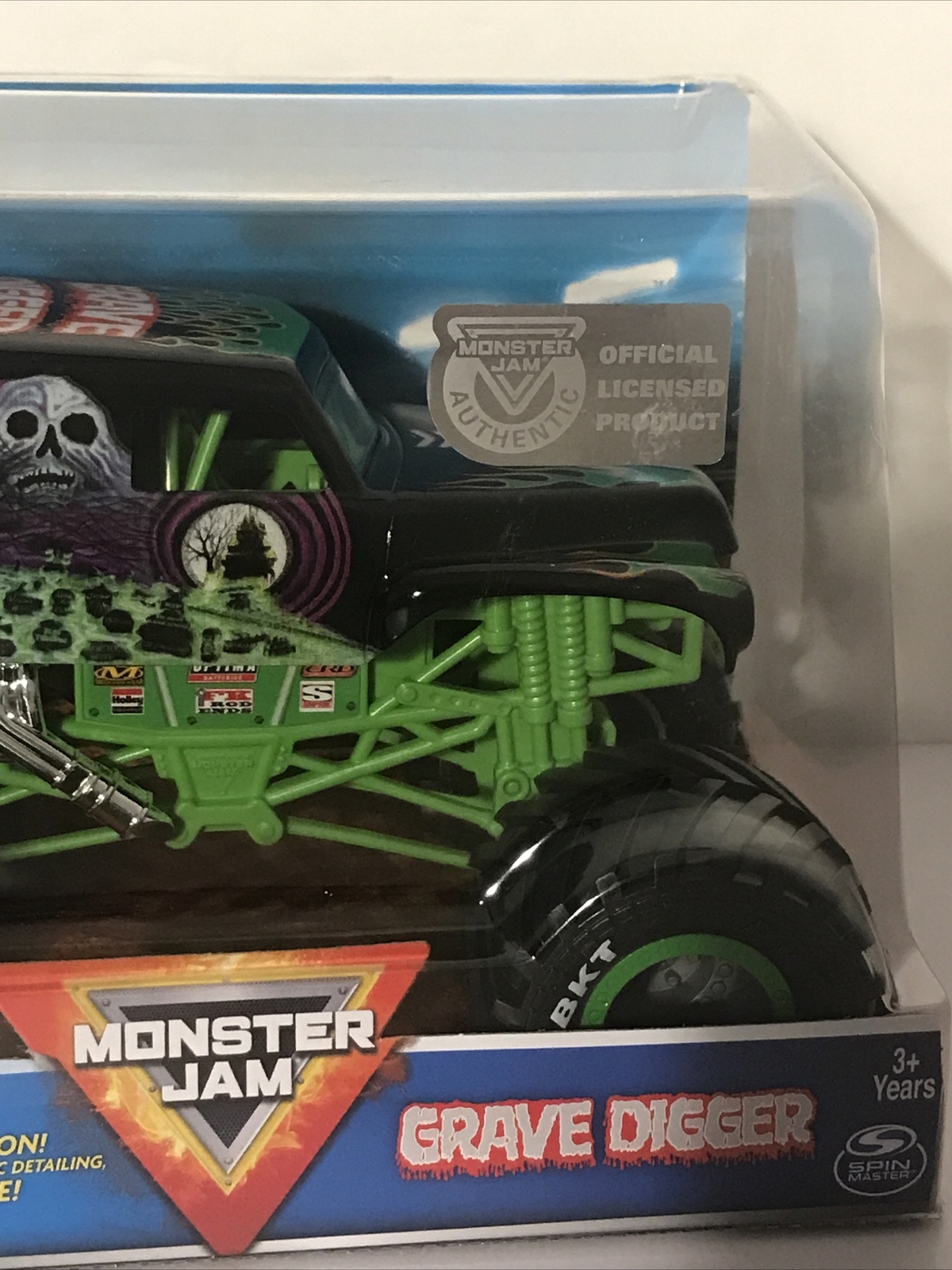 Monster Jam Grave Digger Monster Truck 1:24 Scale Diecast Vehicle By Spin Master