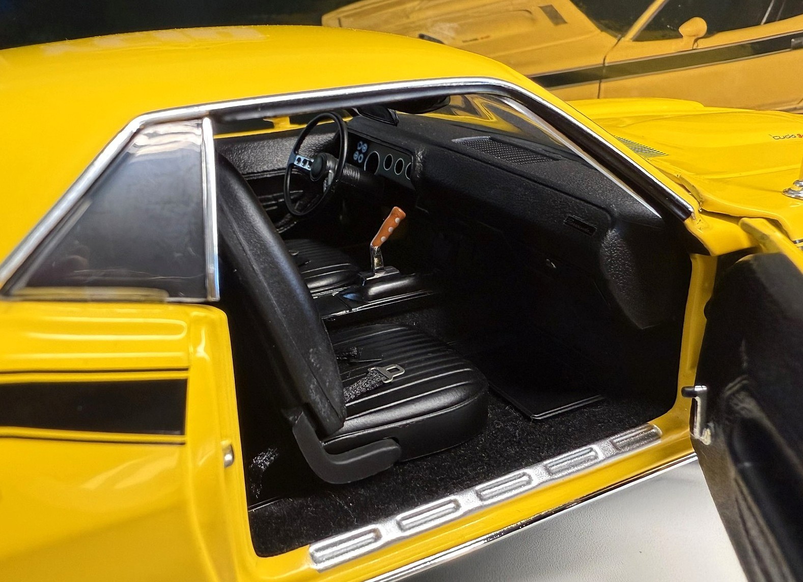 1/18 SCALE, YCID, 1972 CUDA 340, FIRST STOCK 1972 CUDA MADE IN 1/18 SCALE !