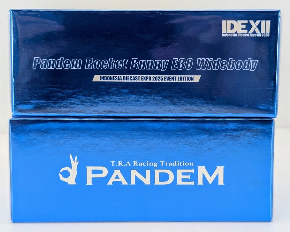 Inno64 1:64 BMW E30 Widebody Pandem Rocket Bunny IDE 2025 Event Exclusive
