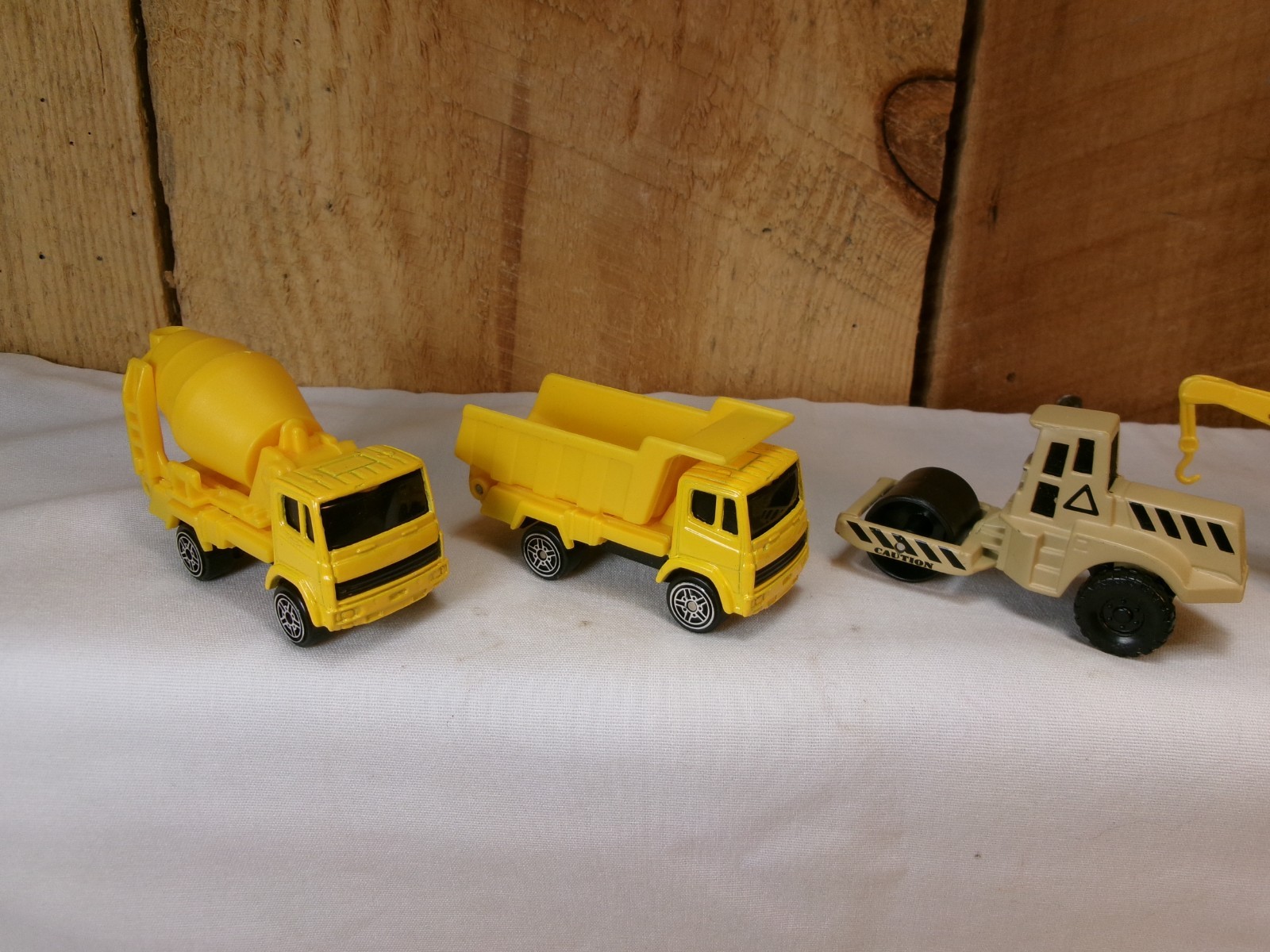 Lot of 11 Assorted Maisto Die-Cast and Plastic Cars & Truck Toys