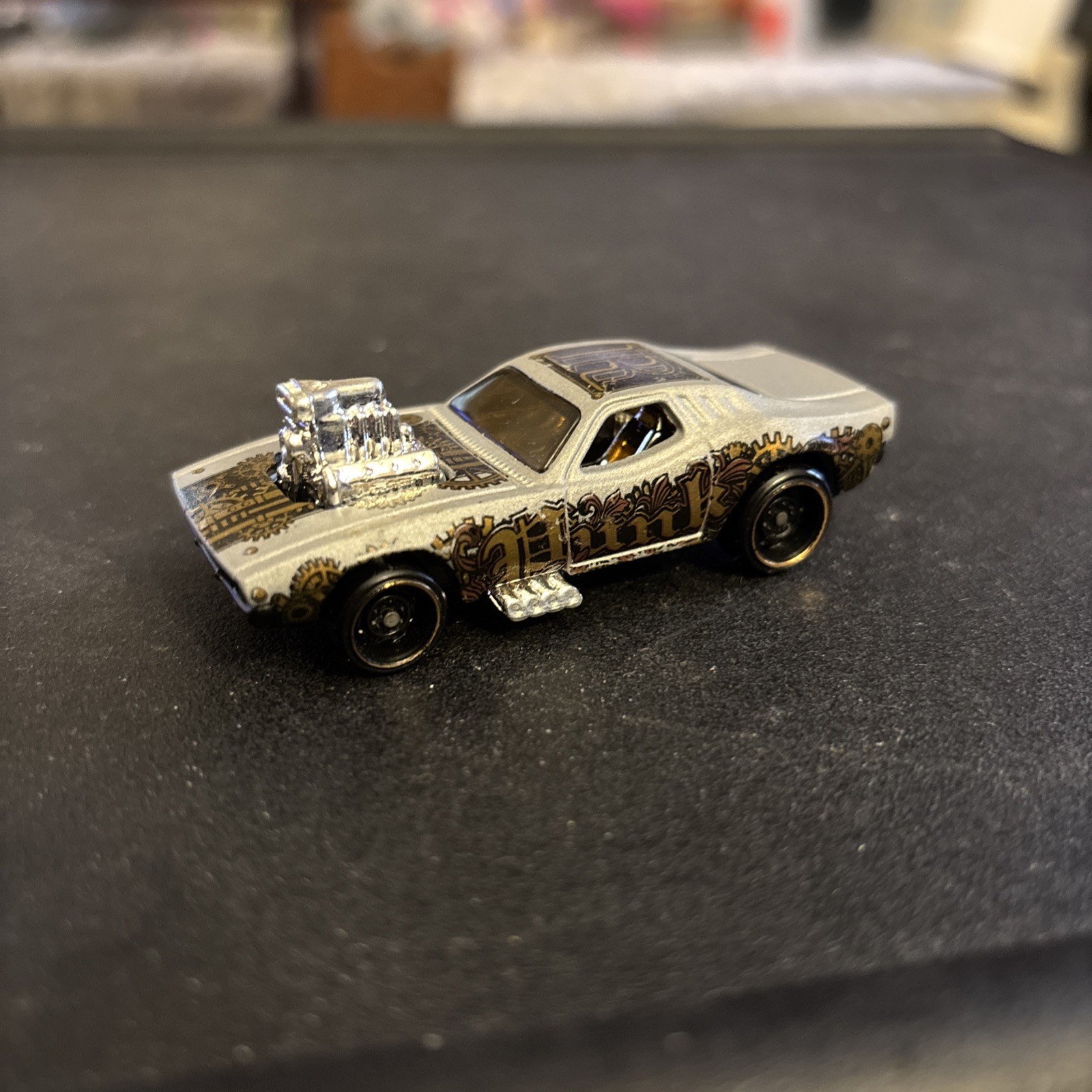 Hot Wheels 2015 Rodger Dodger Rare Steam Punk Flat Silver Gold Rims Original 111
