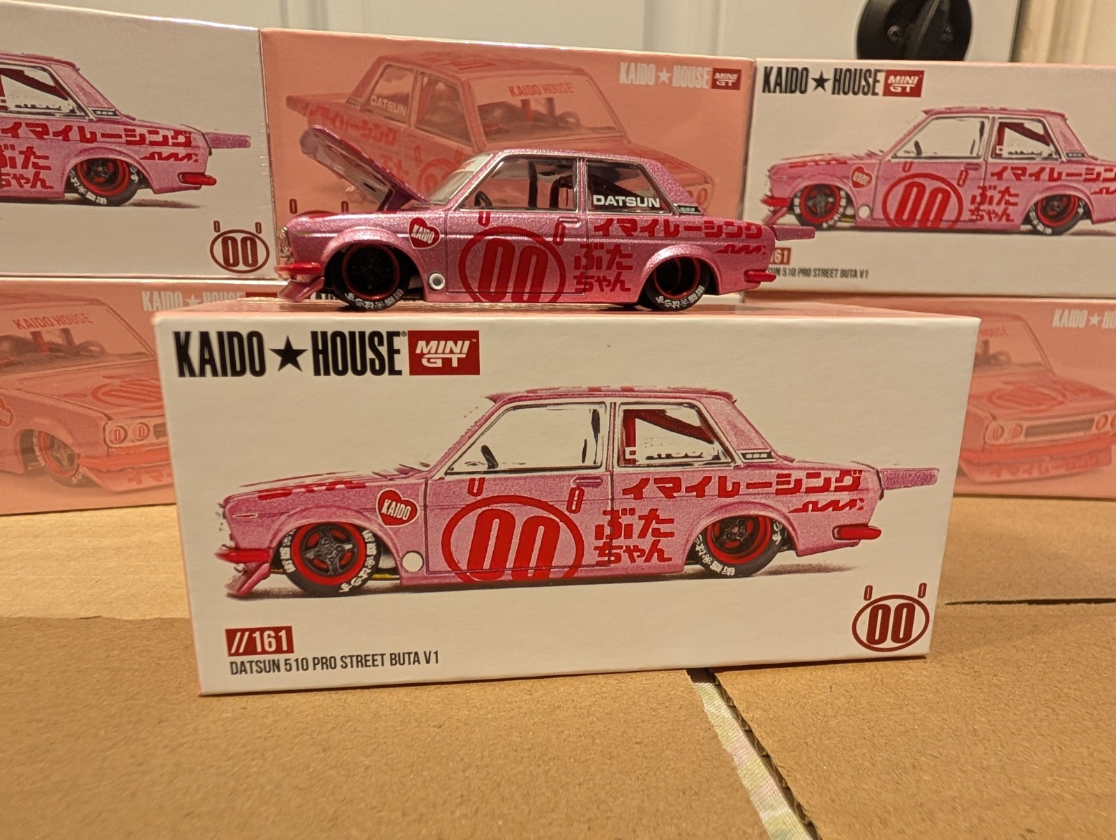 Datsun 510 Prostreet Buta V1 – 2025 Kaido House #161 – Pink