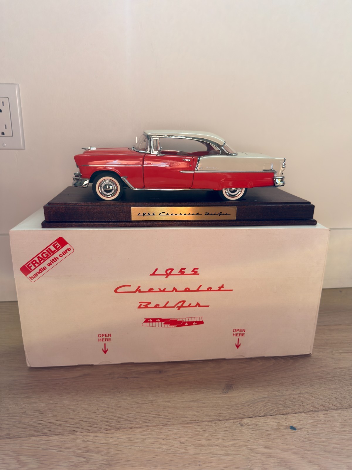 Danbury Mint 1955 Chevrolet Bel Air 1:16 Diecast Model – Original Box & Papers