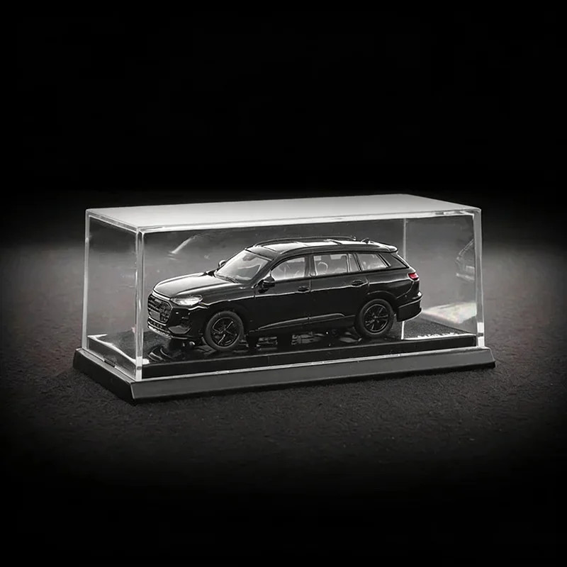 1:64 Audi Q6 2025 SUV Alloy Sports Car Model Diecast Metal Luxy Vehicles Car