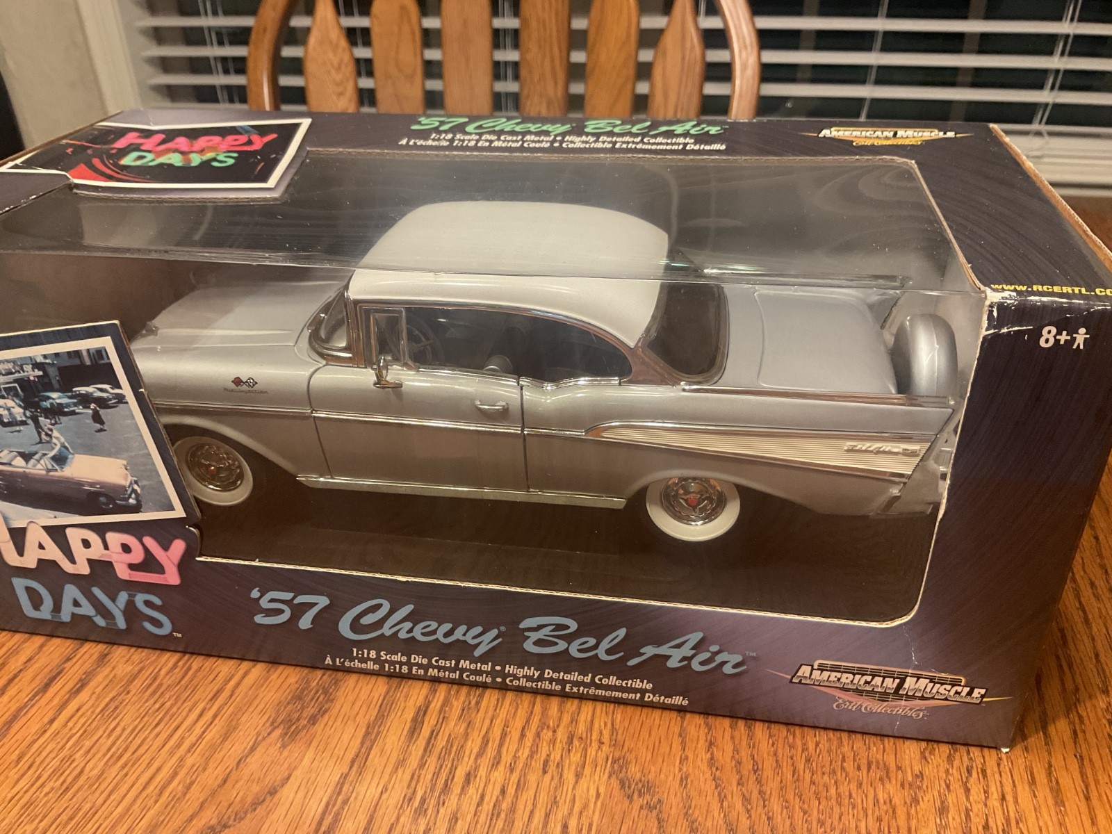 1957 Chevy Bel Air Hardtop HAPPY DAYS American Muscle 1:18