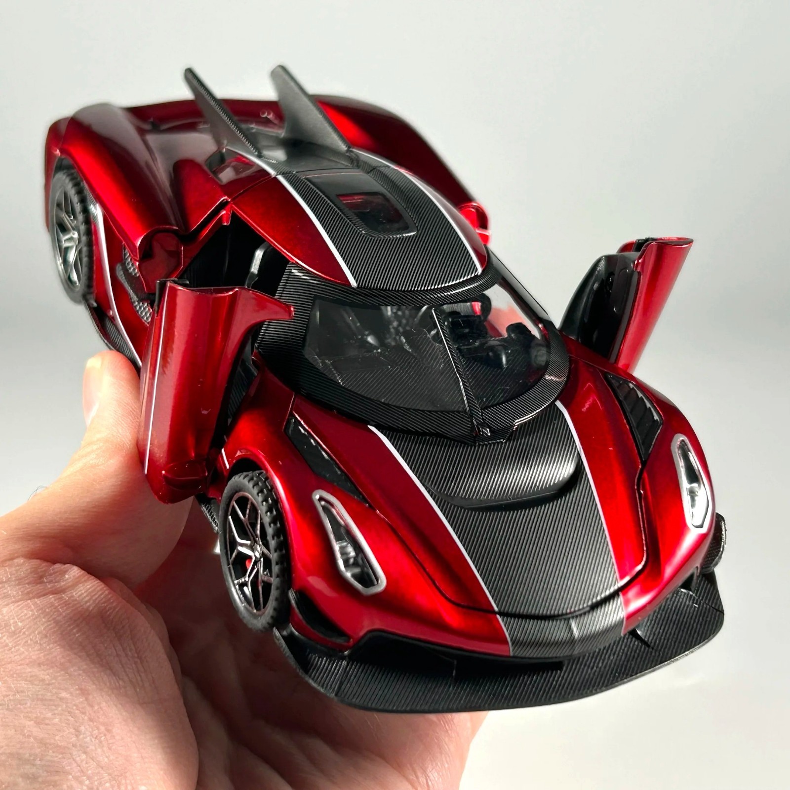 1:32 KNSG Jesko Absolut Alloy Diecast Model Car – Sound Light Pull-Back Supercar