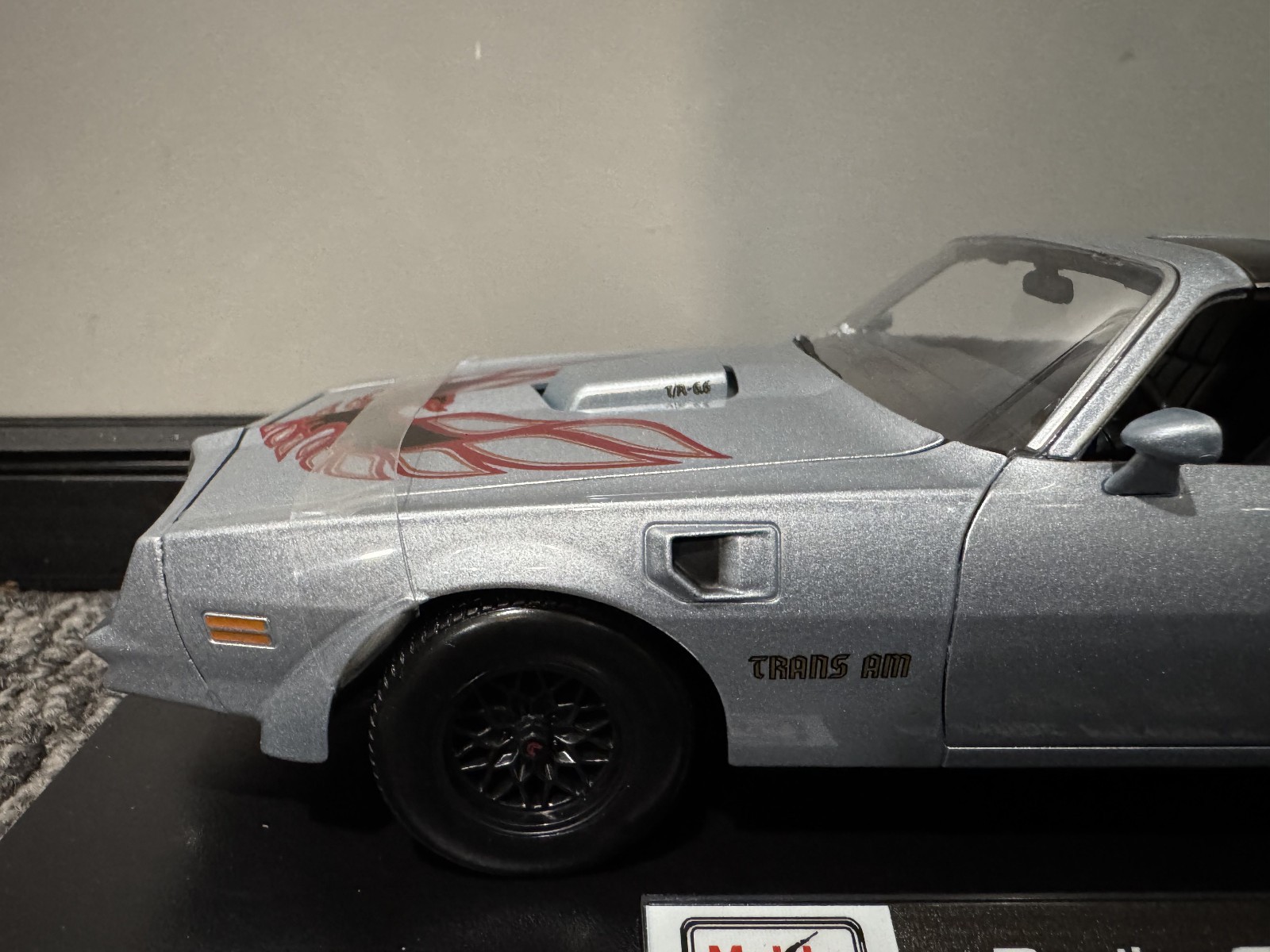 Maisto 1:18 Diecast Special Edition Pontiac Firebird Trans Am GREY NEW IN BOX