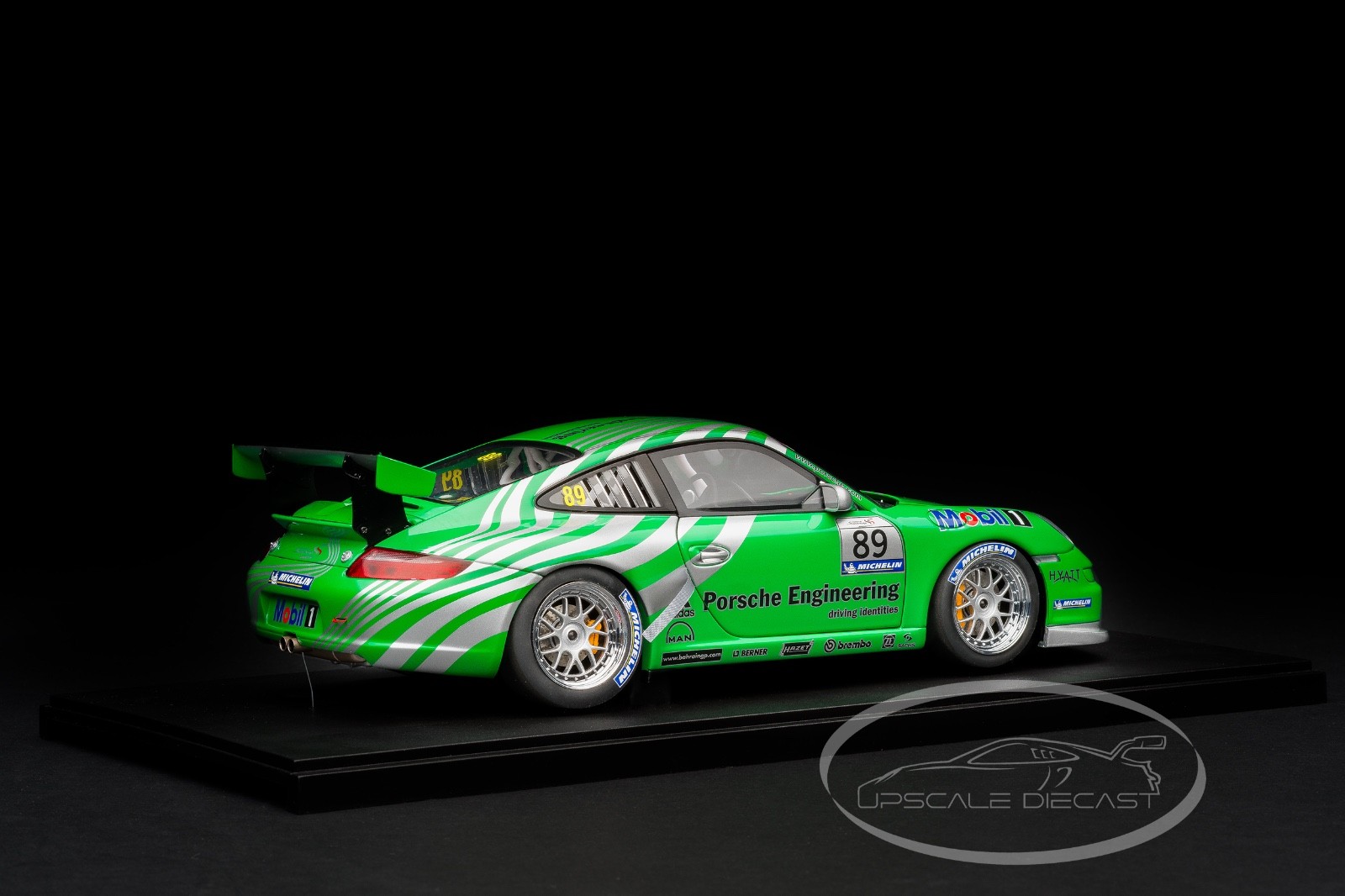 Auto Art AutoArt 1/18 2006 997 Porsche 911 GT3 Cup VIP Green Livery BRAND NEW