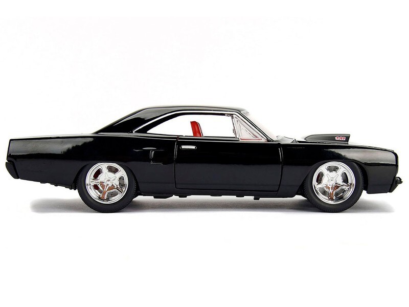 1970 PLYMOUTH ROAD RUNNER 440 BLACK 1/24 DIECAST MODEL CAR BY JADA 99581