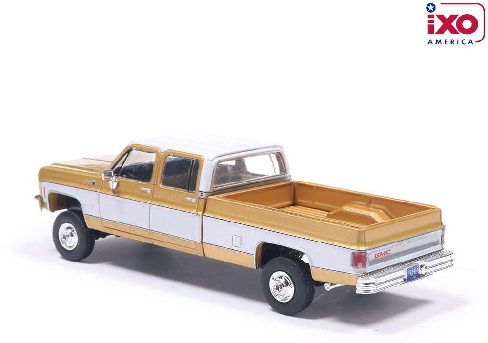 IXO AMERICA 1:64 1975 GMC SIERRA CLASSIC – YUBA GOLD – IA64012