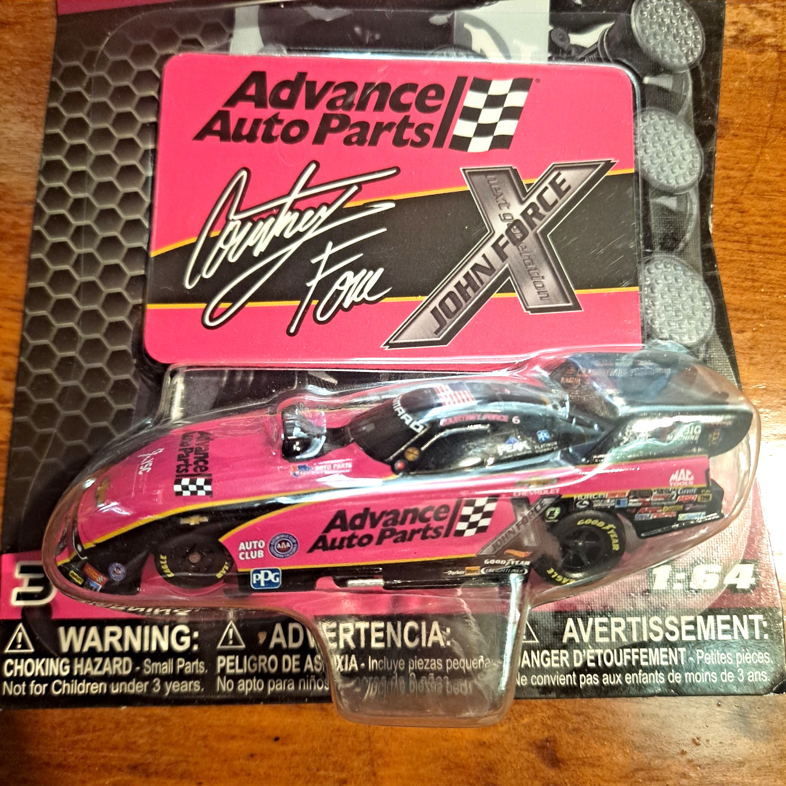 NHRA Courtney Force 2018 Advance Auto Parts Pink Chevy Camaro 1:64 Diecast