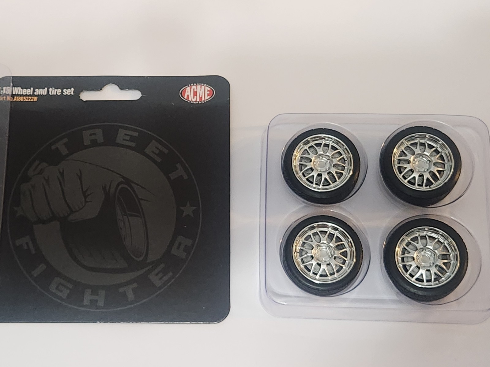 1/18 ACME Street Fighter 18″ Wheel & Tire Set-A1805222W
