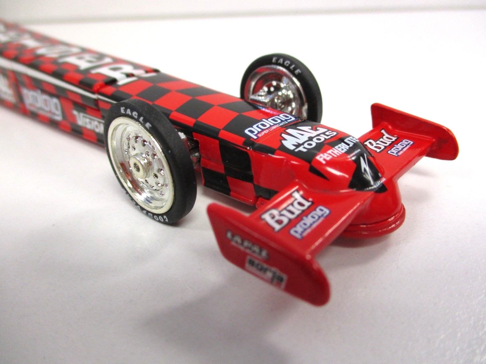 ACTION KENNY BERNSTEIN BUDWEISER KING 20TH ANNIVERSARY TOP FUEL DRAGSTER 1/24