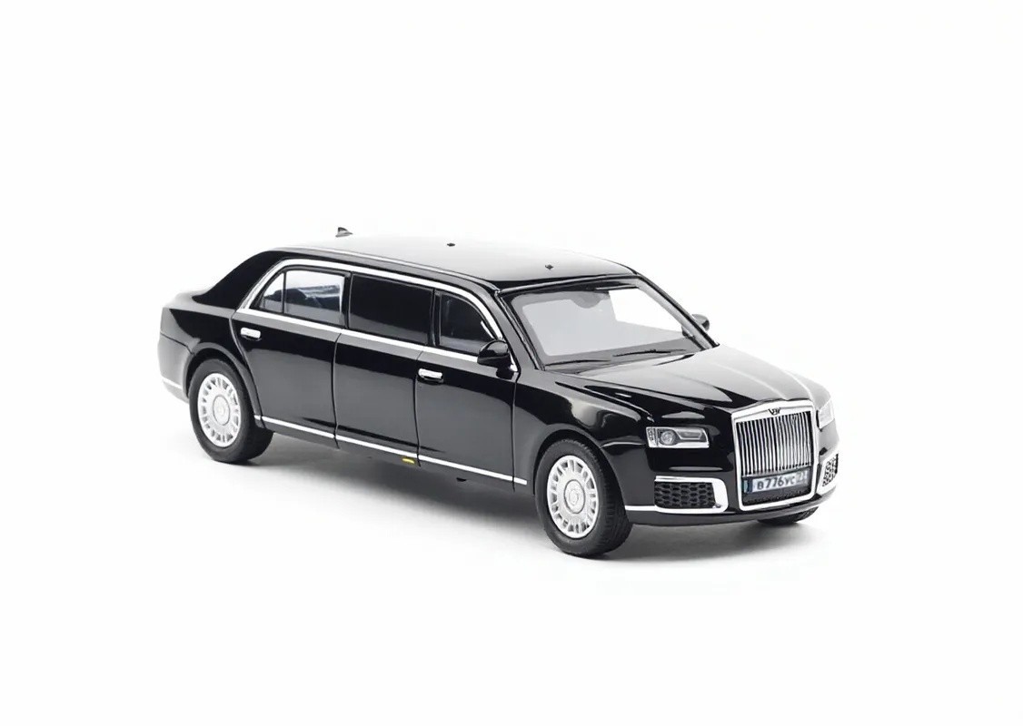XCARTOYS 1:64 Aurus Senat Russian Presidential Model Diecast Metal Car