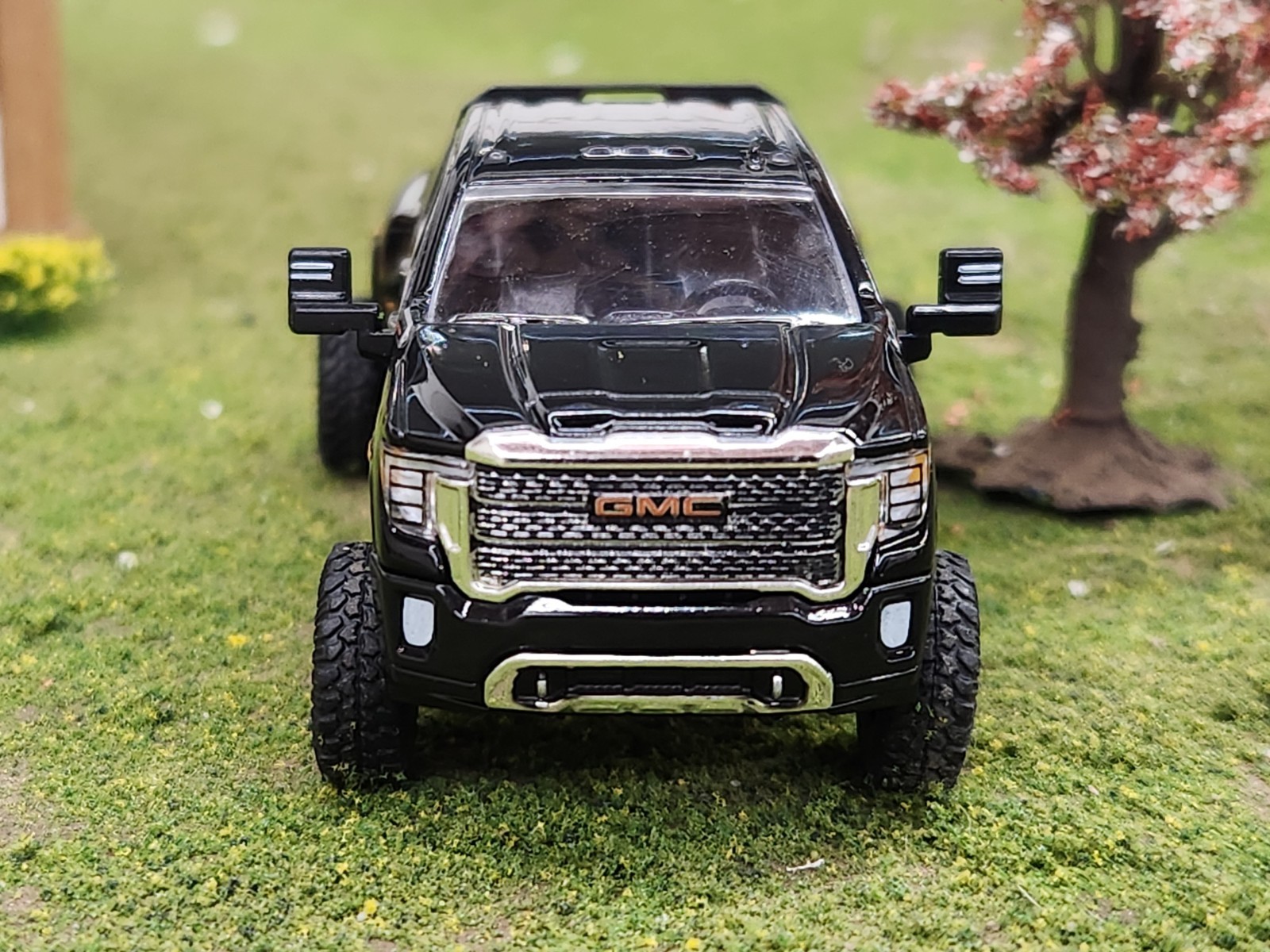 2023 GMC 3500 Denali Dually Greenlight ( Custom Built )