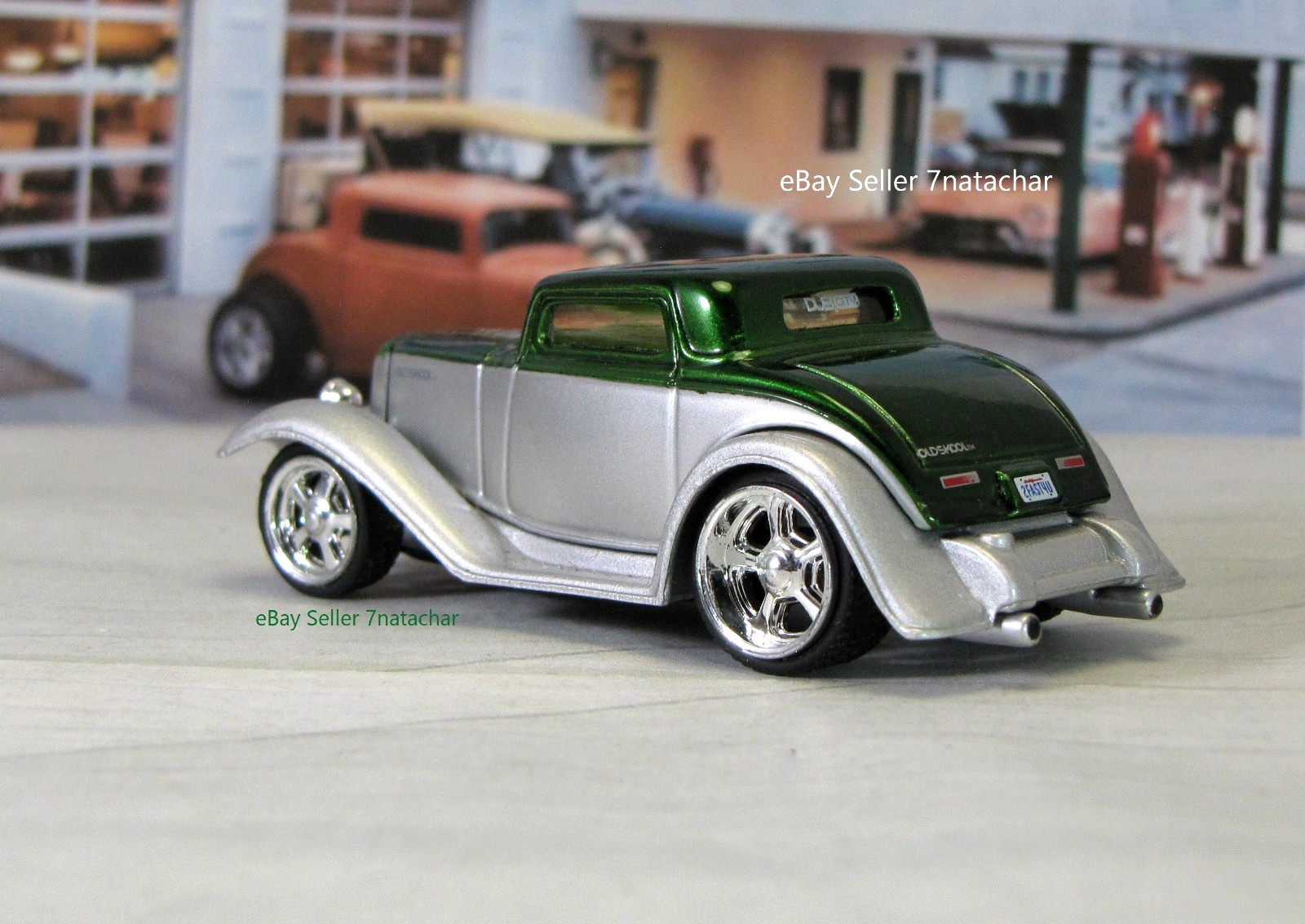 1932 Ford 3 Window Coupe Chop Top Flathead V8 Hot Rod Model 1/64 Scale