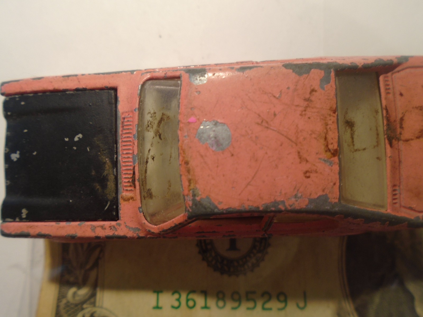 LESNEY MATCHBOX 1970 SUPERFAST ISSUE No 54 FORD CAPRI, WITH OPEN HOOD 1-172-1