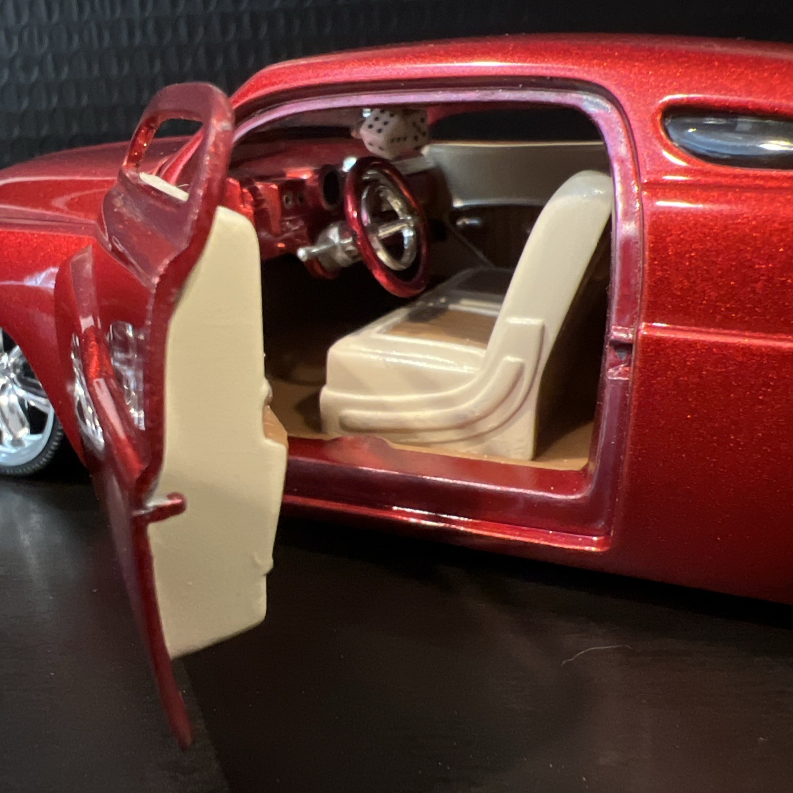 Vintage 2004 Jada 1:24 1951 Mercury Custom Coupe Dub City Old Skool Red Clean
