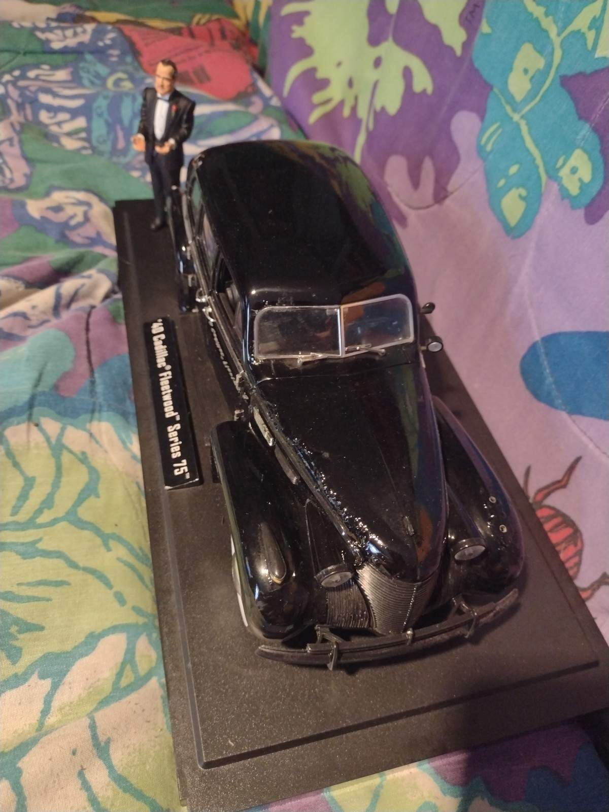 2007 Jada Toys THE GODFATHER ’40 Cadillac – Fleetwood Series 75 1:18 Scale READ