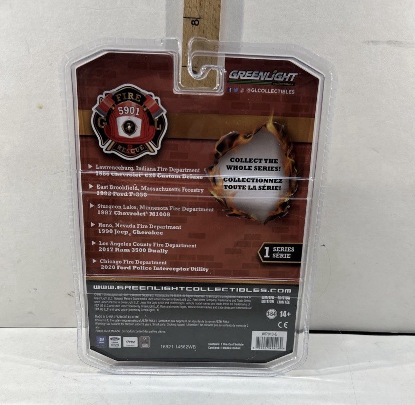 Greenlight Fire & Rescue 2017 RAM 3500 DUALLY – LA County Fire Dept 1:64 Diecast