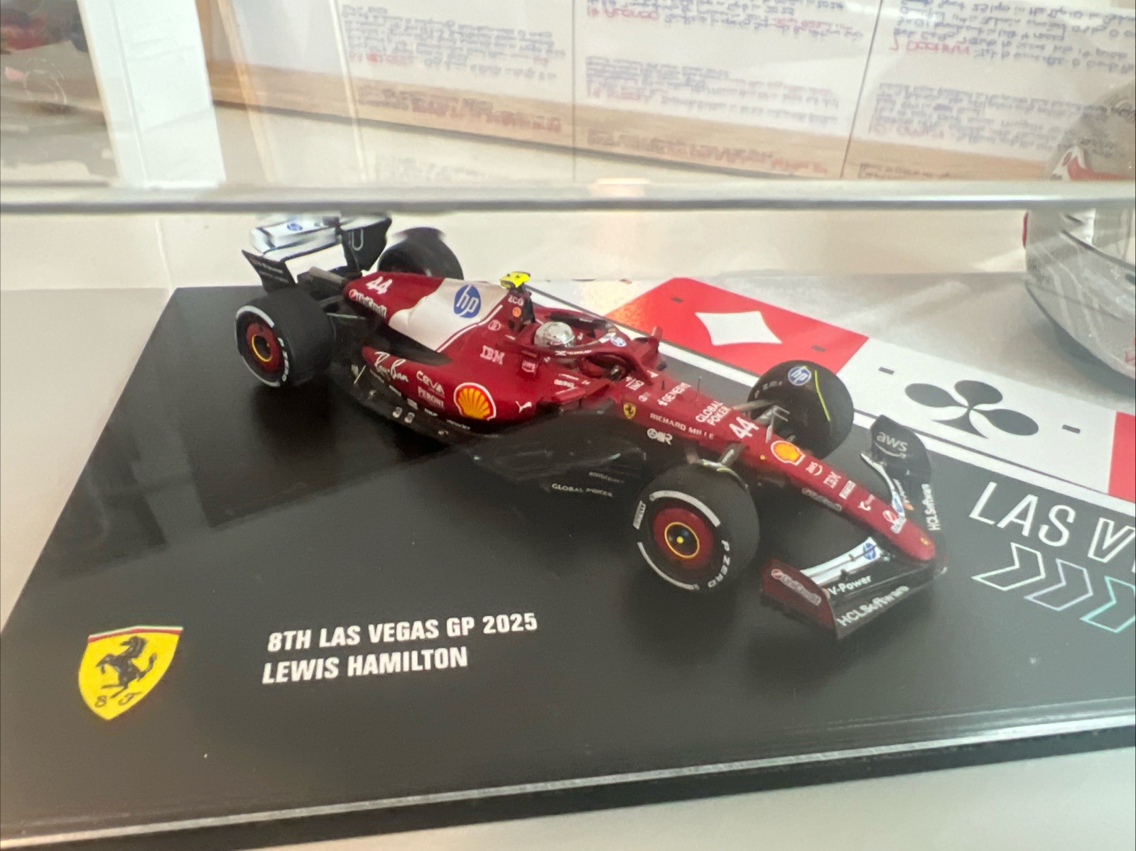 Looksmart 43 SF25 Lewis Hamilton Helmet HEC Limited Model Car Brand New Vegas