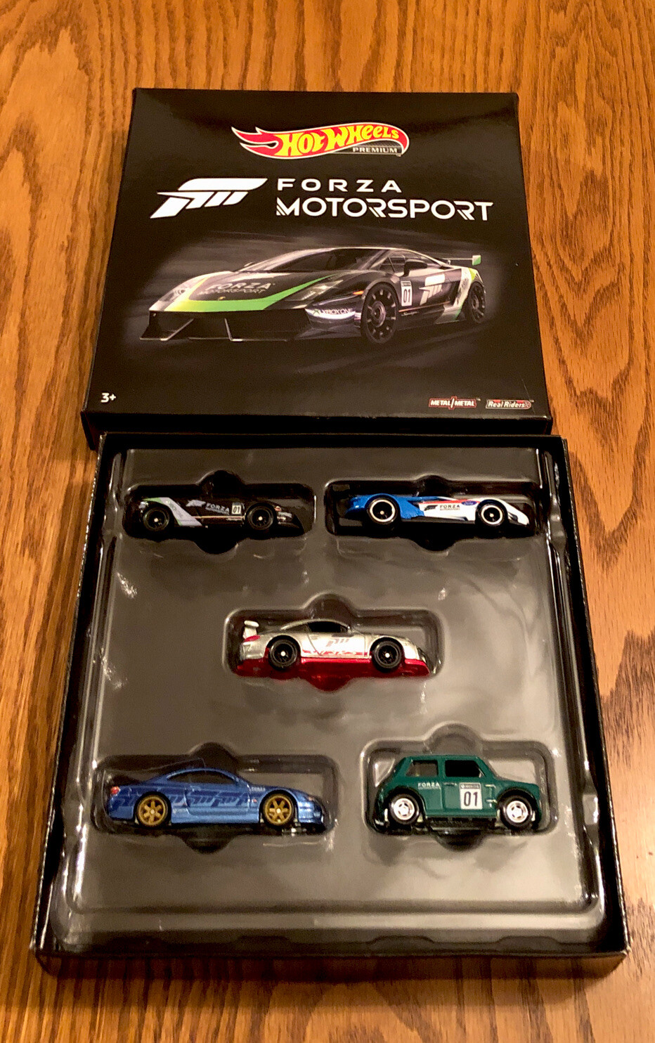 HOT WHEELS FORZA MOTORSPORT SET OF 5 CAR PACK FACTORY SEALED COLLECTORS BOX