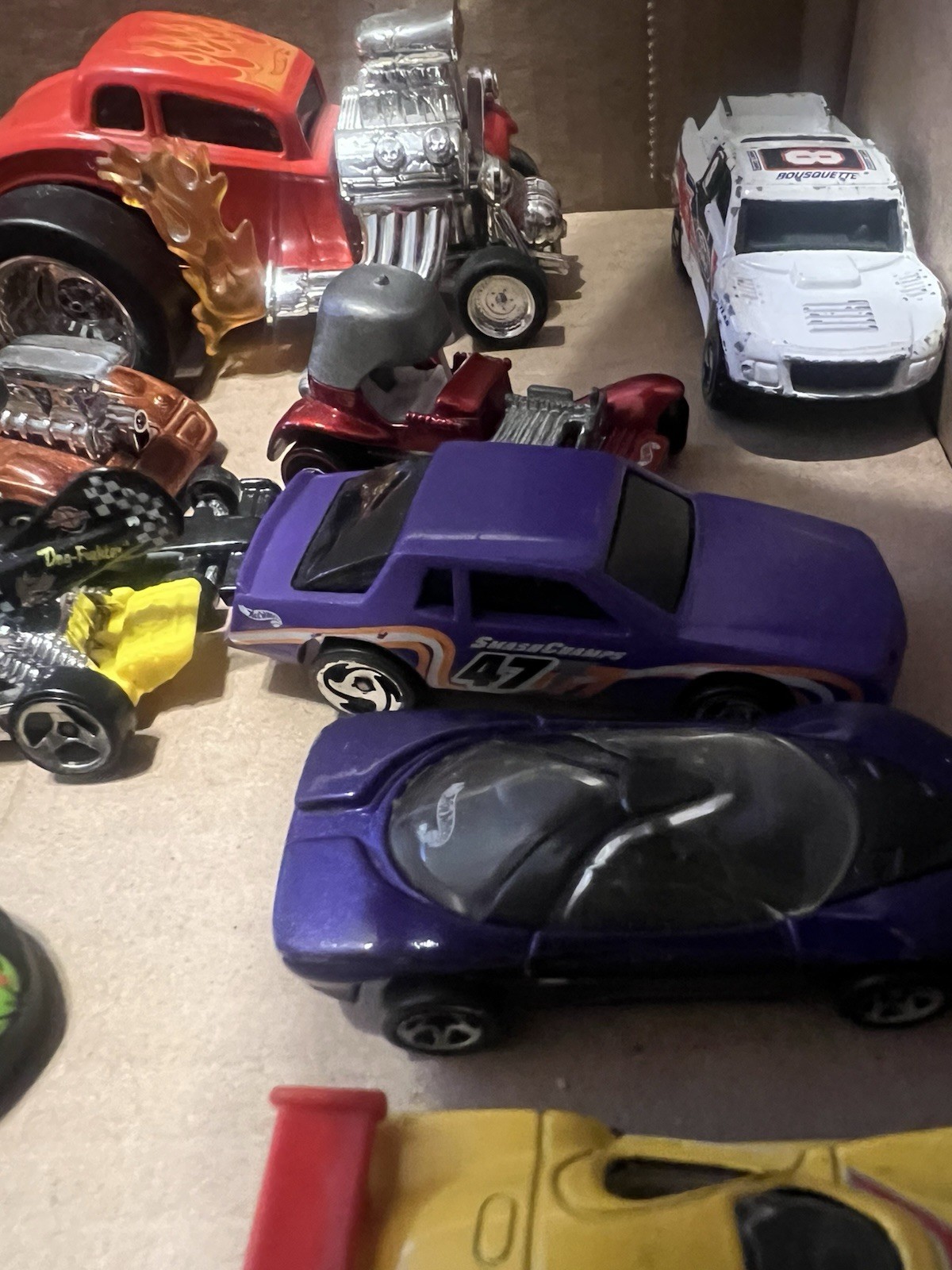 Hot Wheels & Matchbox Lot – 30+ Cars – Mixed Models