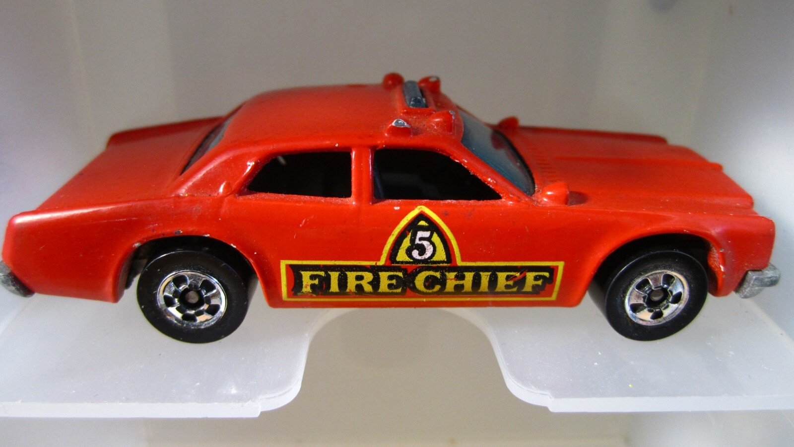 Hot Wheels Matchbox Fire Chief Fire Dept. Fire Rescue Lot of 8