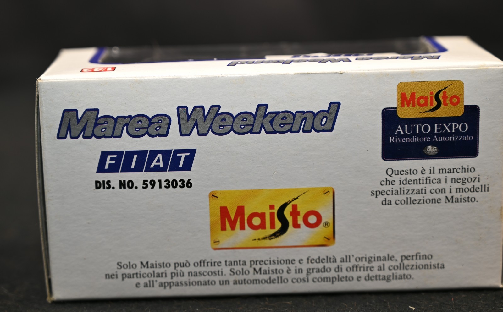 Maisto 1/43 Scale Fiat Marea Weekend Silver Diecast Model Car Station Wagon