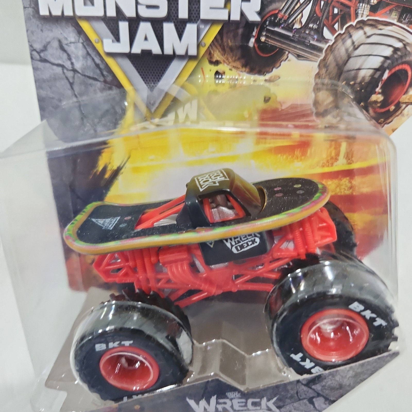 Monster Jam 1:64 Tech Deck Wreck Deck Die-Cast Monster Truck Series 45 (2026)