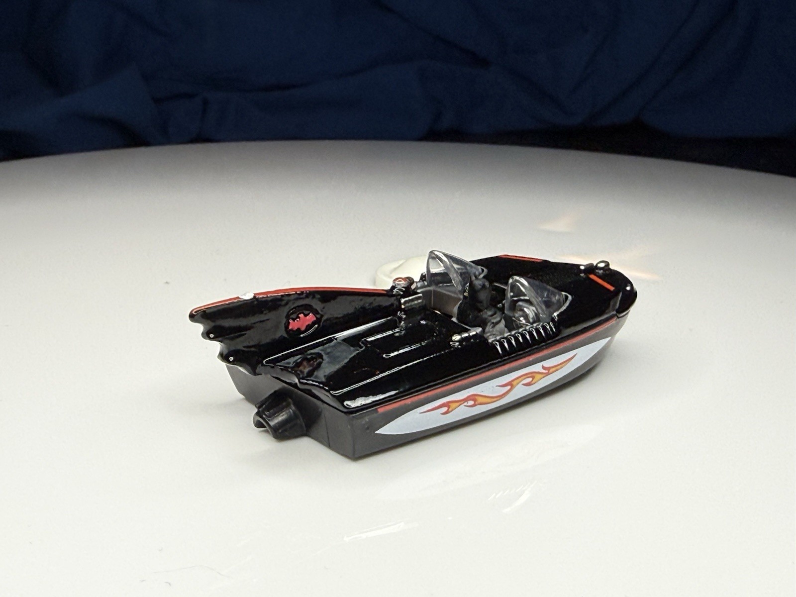 2026 New Hot Wheels 1966 Black Bat Boat Customized Sealed W/ Batman & Robin🔥🔥