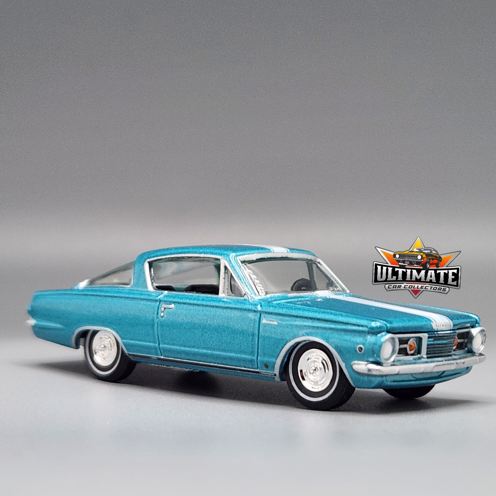 1965 Plymouth Barracuda Formula S Collectible 1/64 Scale Diecast Collector Car