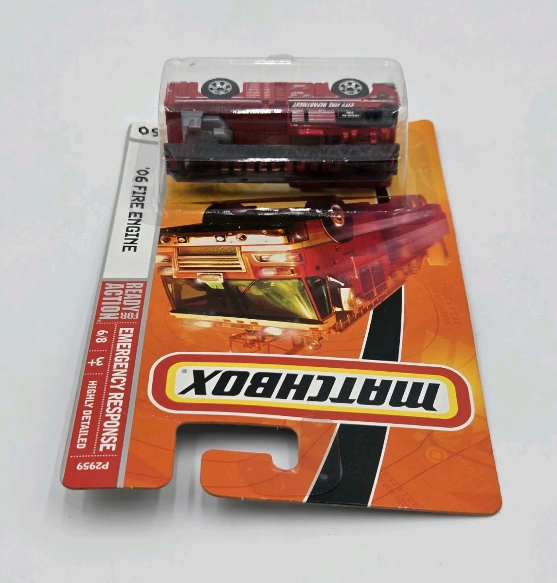 Matchbox 2006 Fire Engine #60 Red City Fire Dept Emergency Response Series NIB