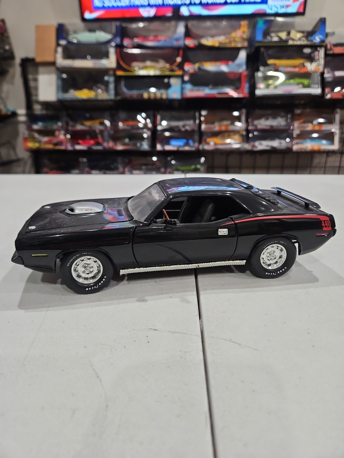Loose 1/18 Ertl American Muscle 1970 Cuda 440-6 Black VG Condition Coll. Ediion